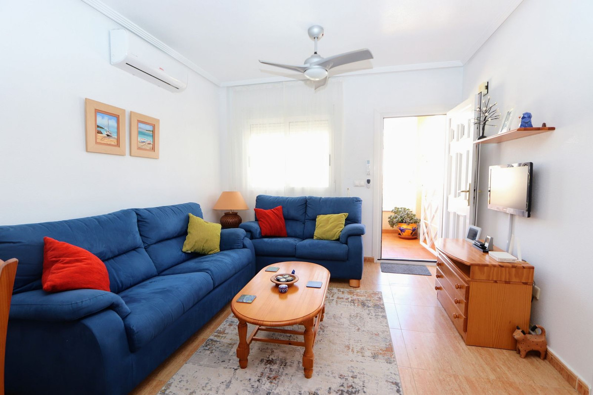 Se vende Ático de 2 dormitorios en Costa Blanca, Alicante, España