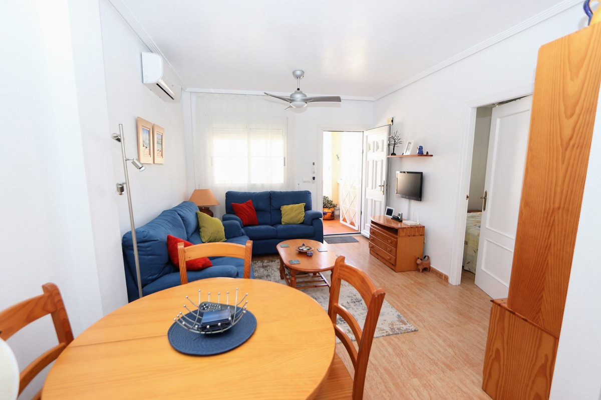 Se vende Ático de 2 dormitorios en Costa Blanca, Alicante, España