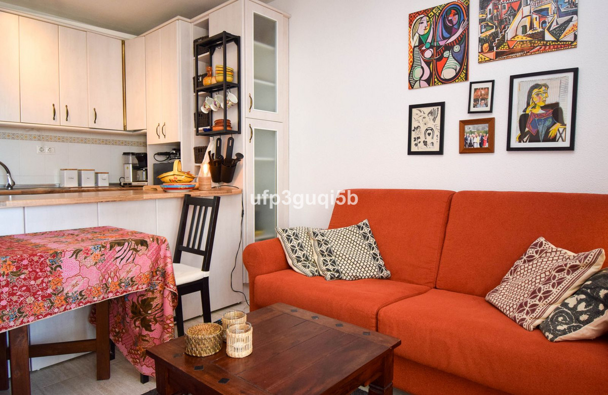 Se vende Apartamento Planta Media de 1 dormitorios en Costa Del Sol, Málaga, España