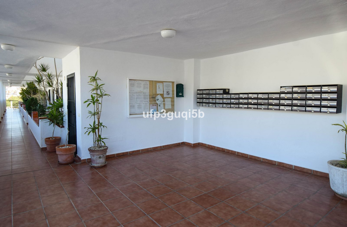 Se vende Apartamento Planta Media de 1 dormitorios en Costa Del Sol, Málaga, España