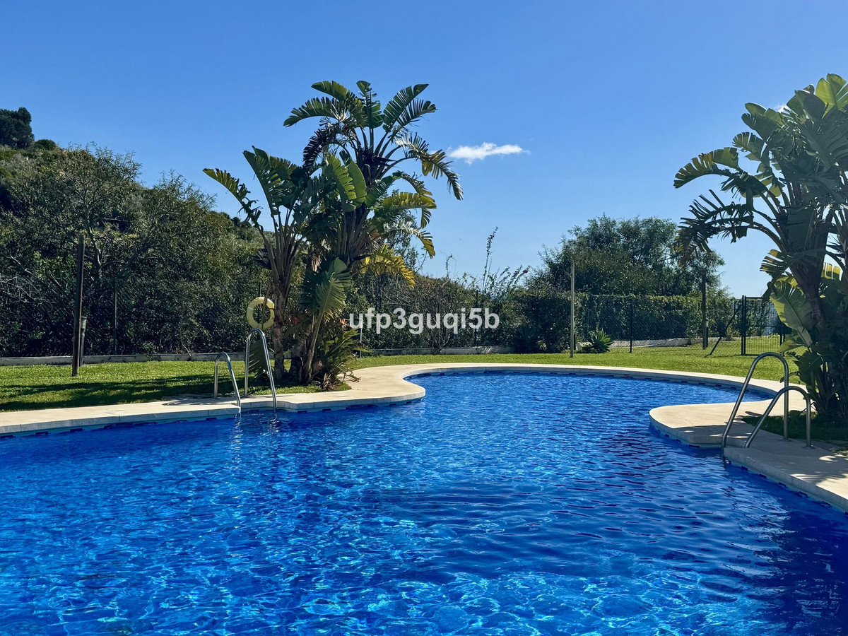 Se vende Apartamento Planta Media de 1 dormitorios en Costa Del Sol, Málaga, España
