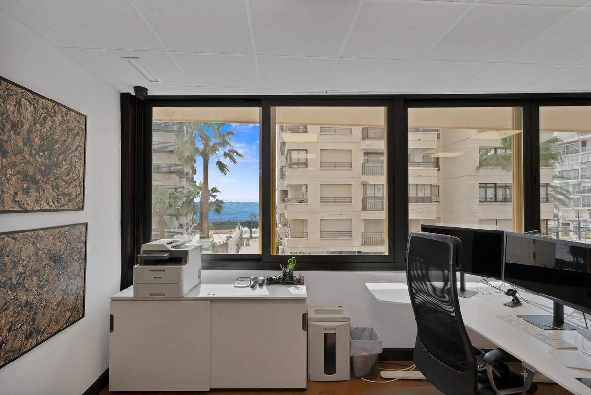 Se vende Oficina  en Costa Del Sol, Málaga, España