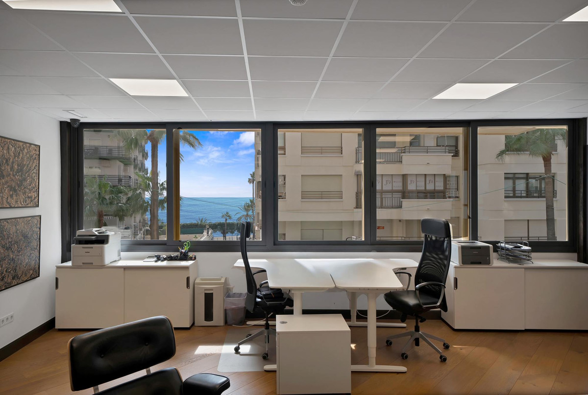 Se vende Oficina  en Costa Del Sol, Málaga, España
