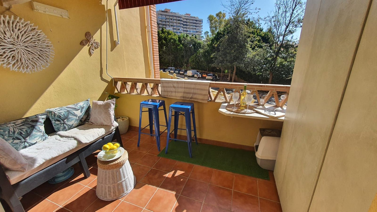 1 Bed Apartment for sale in Los Pacos Costa Del Sol, Málaga, Spain