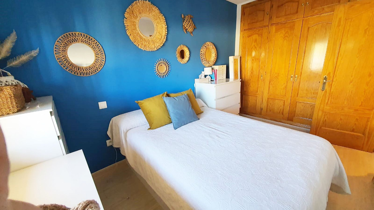1 Bed Apartment for sale in Los Pacos Costa Del Sol, Málaga, Spain