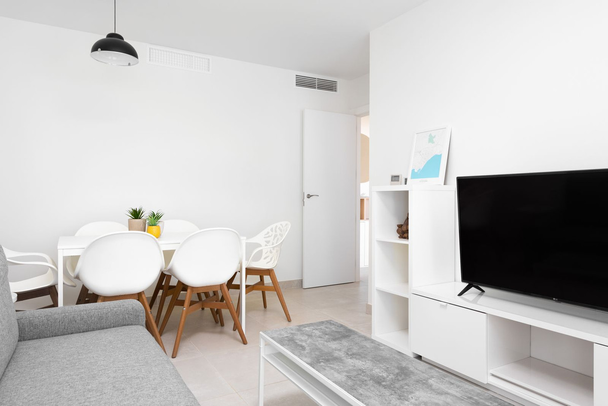 2 Bed Apartment for sale in Estepona Costa Del Sol, Málaga, Spain