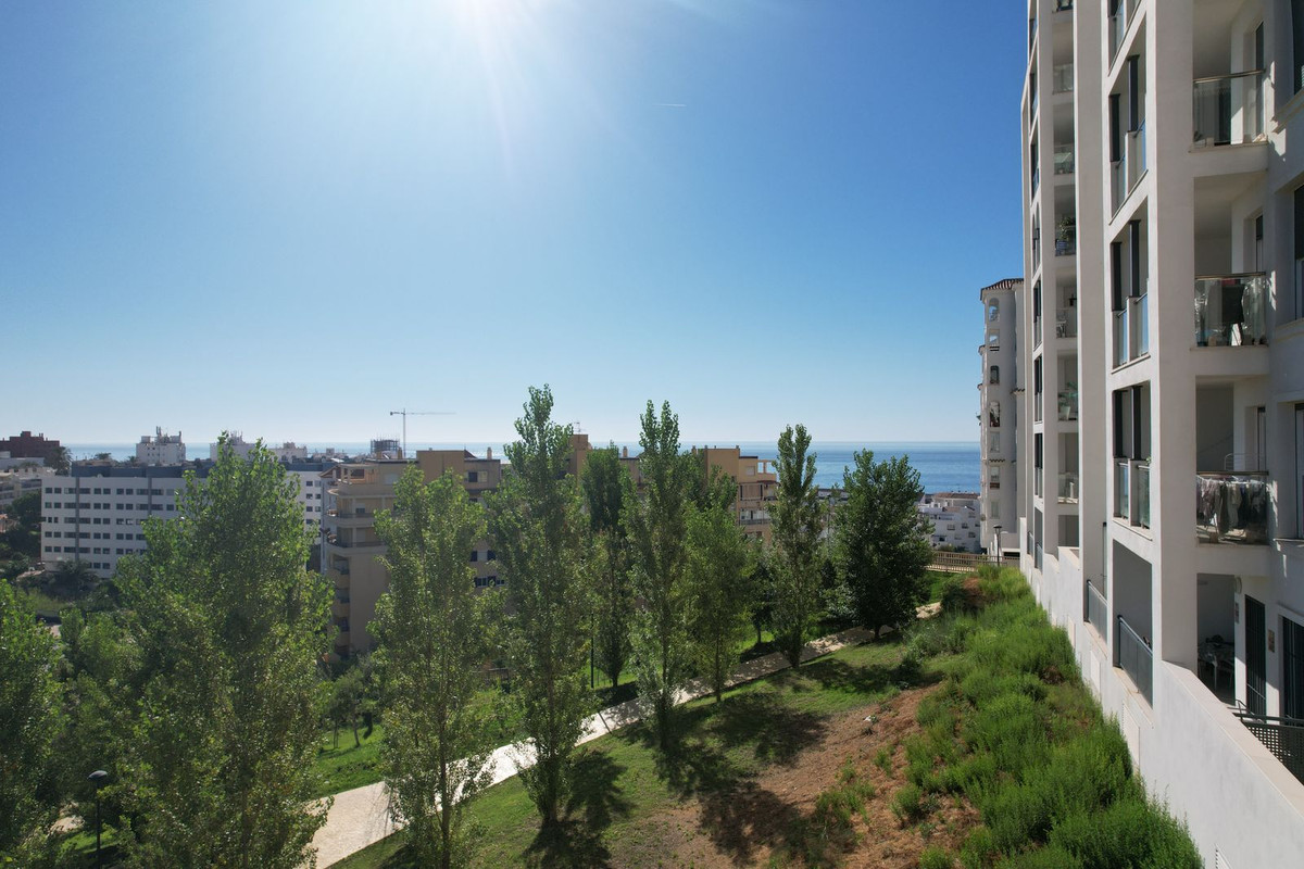 2 Bed Apartment for sale in Estepona Costa Del Sol, Málaga, Spain