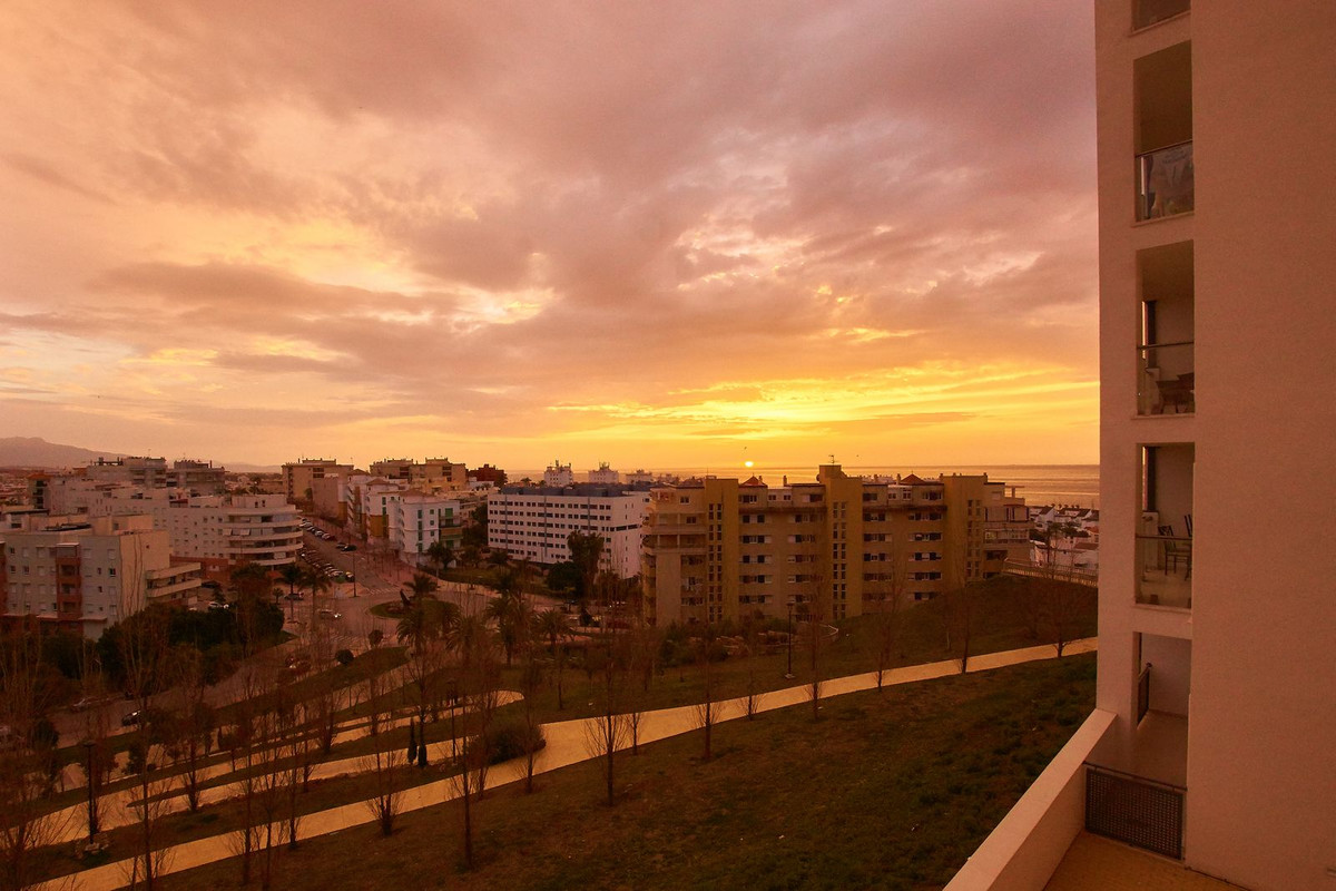 2 Bed Apartment for sale in Estepona Costa Del Sol, Málaga, Spain