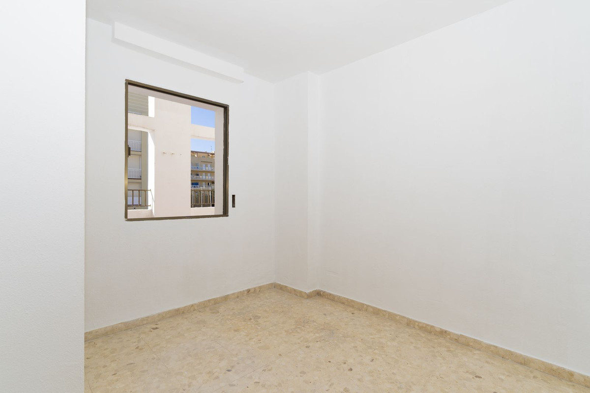 4 Bed Apartment for sale in San Luis De Sabinillas Costa Del Sol, Málaga, Spain