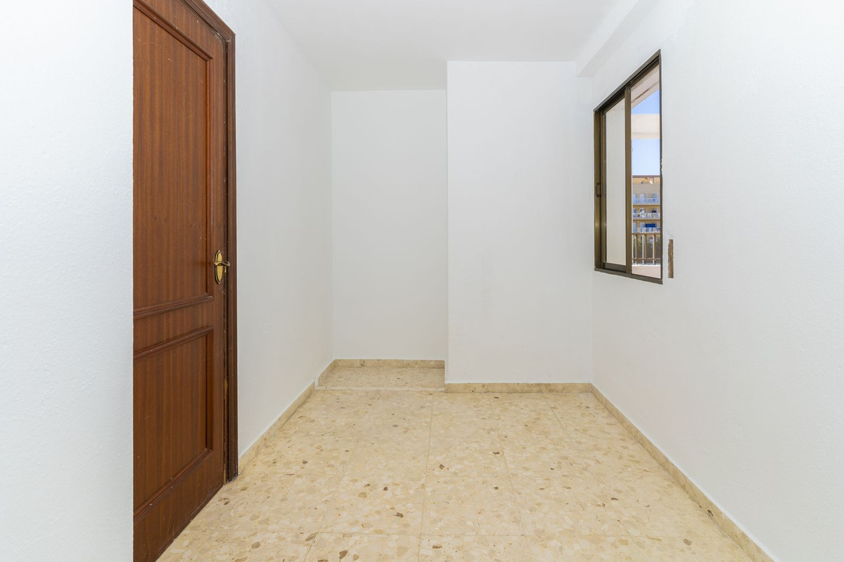 4 Bed Apartment for sale in San Luis De Sabinillas Costa Del Sol, Málaga, Spain