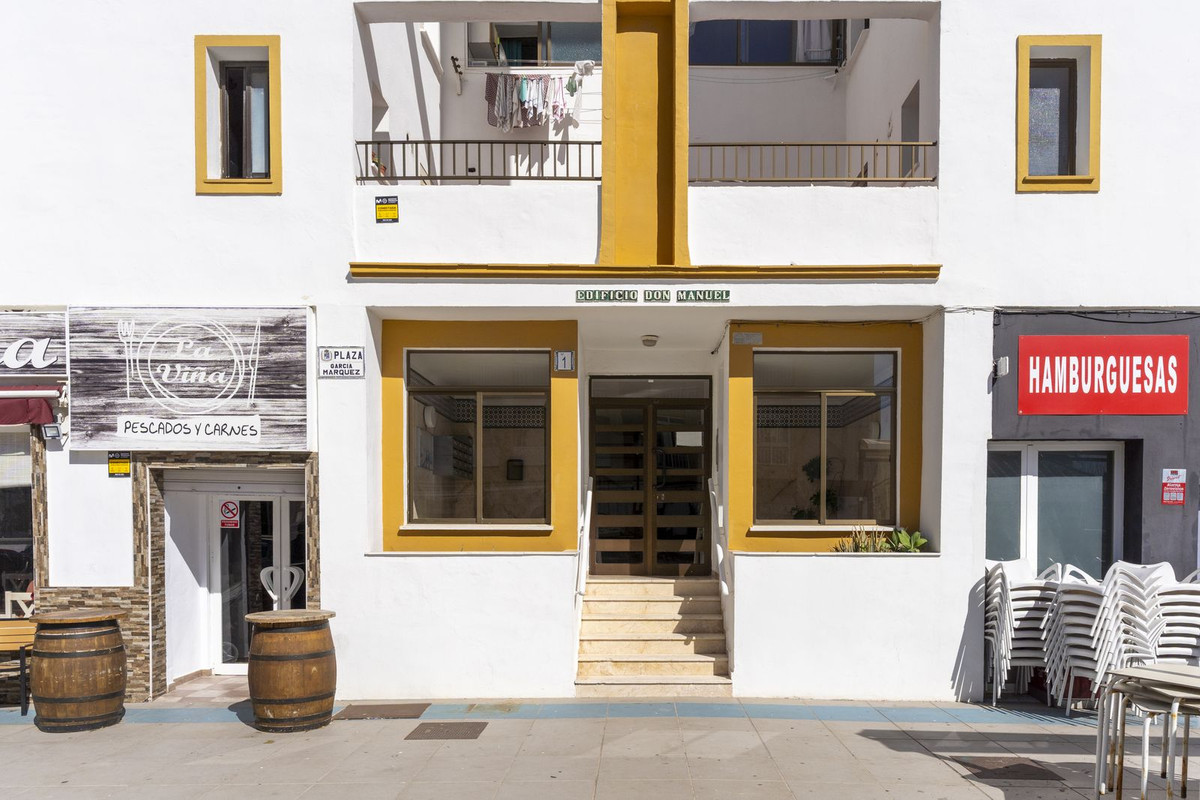 4 Bed Apartment for sale in San Luis De Sabinillas Costa Del Sol, Málaga, Spain