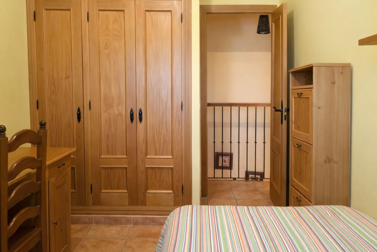 Se vende Adosada de 3 dormitorios en Costa Del Sol, Cadiz, España