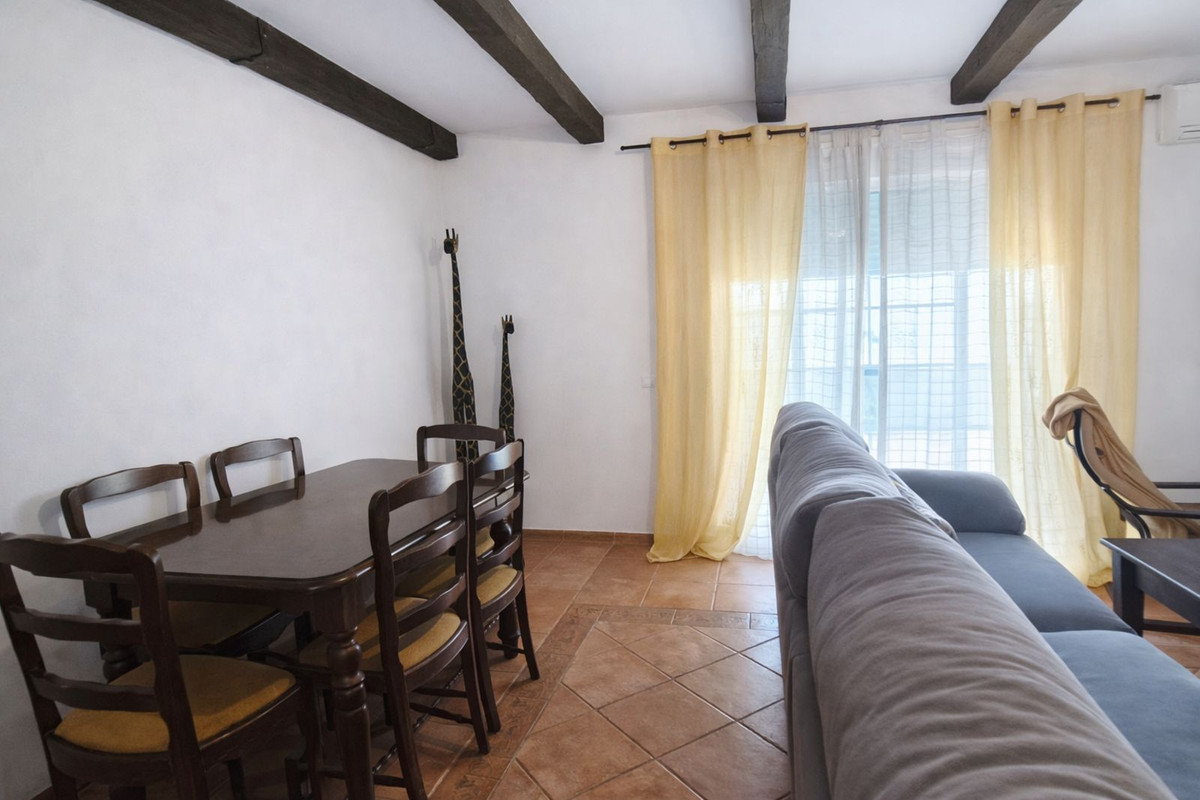 Se vende Adosada de 3 dormitorios en Costa Del Sol, Cadiz, España