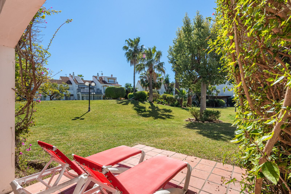 4 Bed Townhouse for sale in Atalaya Costa Del Sol, Málaga, Spain