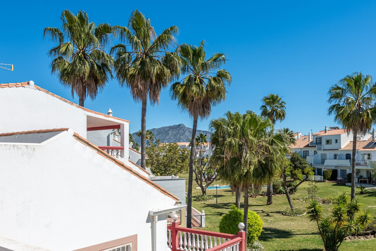 4 Bed Townhouse for sale in Atalaya Costa Del Sol, Málaga, Spain