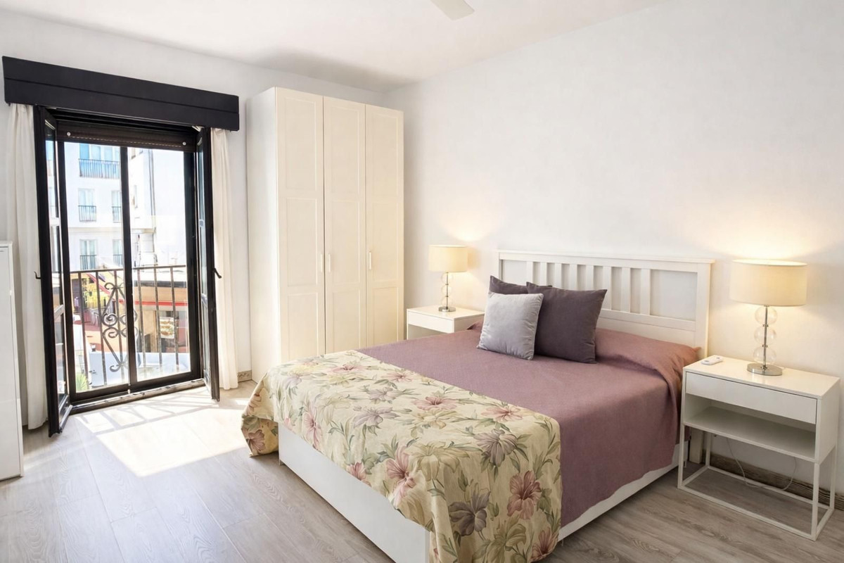 1 Bed Apartment for sale in Puerto Banús Costa Del Sol, Málaga, Spain