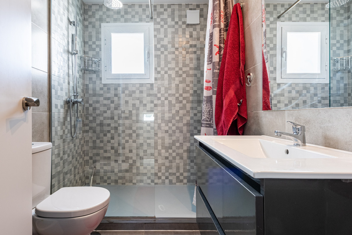 2 Bed Townhouse for sale in Cabopino Costa Del Sol, Málaga, Spain