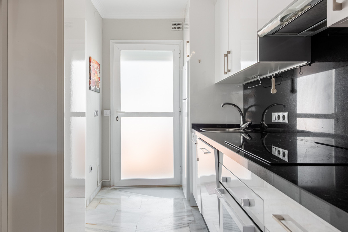 2 Bed Townhouse for sale in Cabopino Costa Del Sol, Málaga, Spain