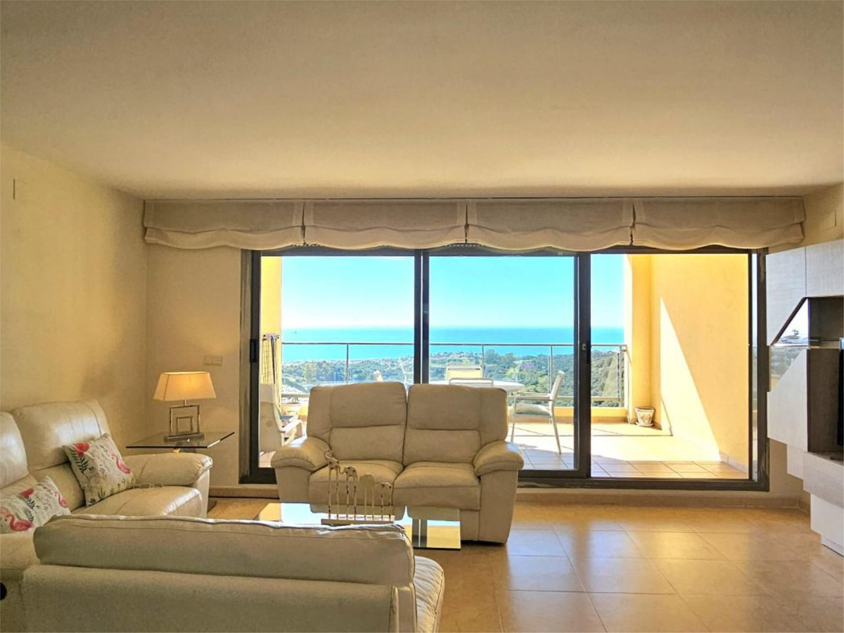 Se vende Apartamento Planta Media de 3 dormitorios en Costa Del Sol, Málaga, España