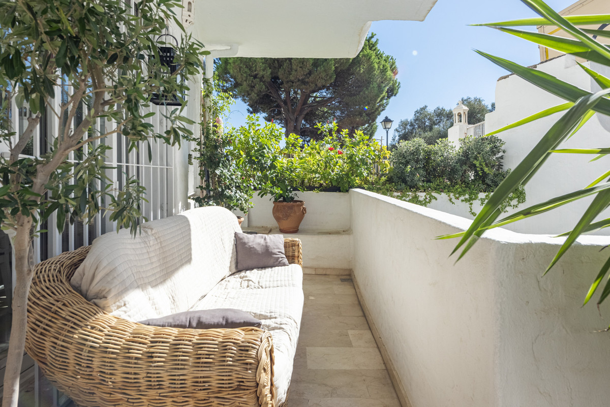 Se vende Apartamento Planta Baja de 2 dormitorios en Costa Del Sol, Málaga, España