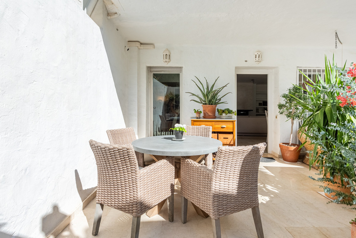 Se vende Apartamento Planta Baja de 2 dormitorios en Costa Del Sol, Málaga, España