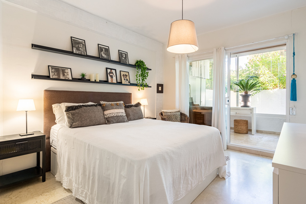 Se vende Apartamento Planta Baja de 2 dormitorios en Costa Del Sol, Málaga, España