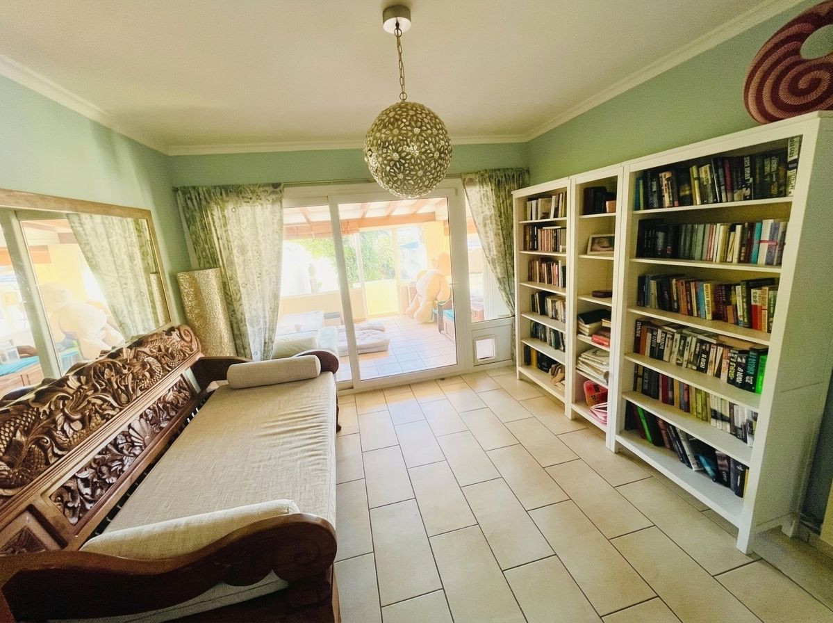 Se vende Villa - Chalet de 3 dormitorios en Costa Blanca, Alicante, España
