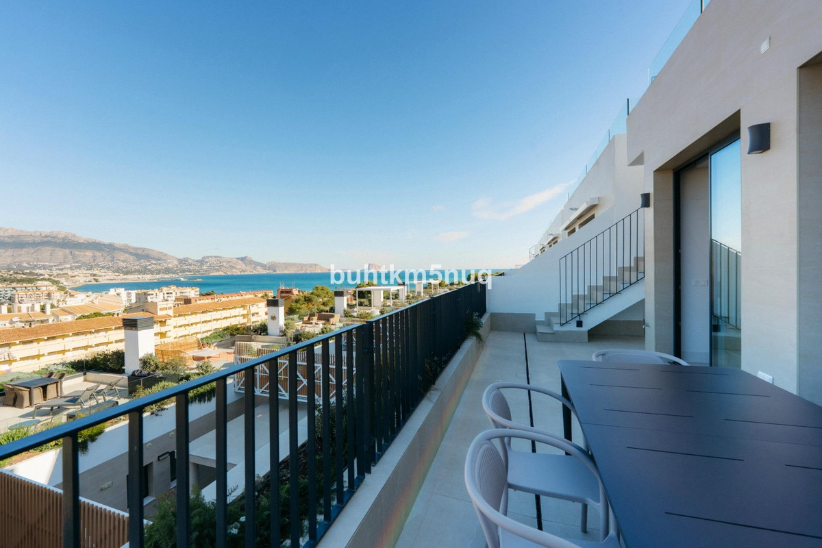 2 Bed Apartment for sale in Lalfás Del Pi Costa Blanca, Alicante, Spain