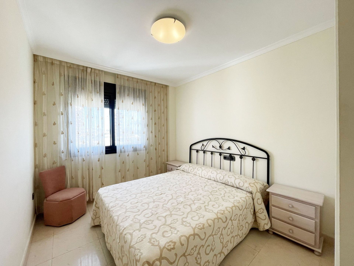 Se vende Apartamento Planta Media de 3 dormitorios en Costa Blanca, Alicante, España