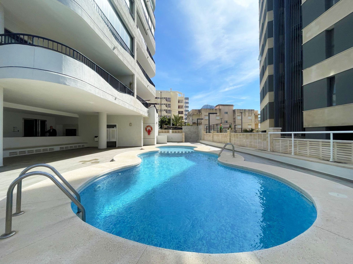 Se vende Apartamento Planta Media de 3 dormitorios en Costa Blanca, Alicante, España