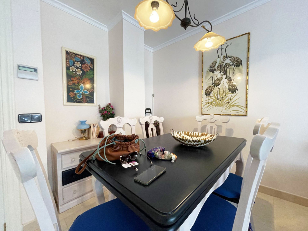 Se vende Apartamento Planta Media de 3 dormitorios en Costa Blanca, Alicante, España