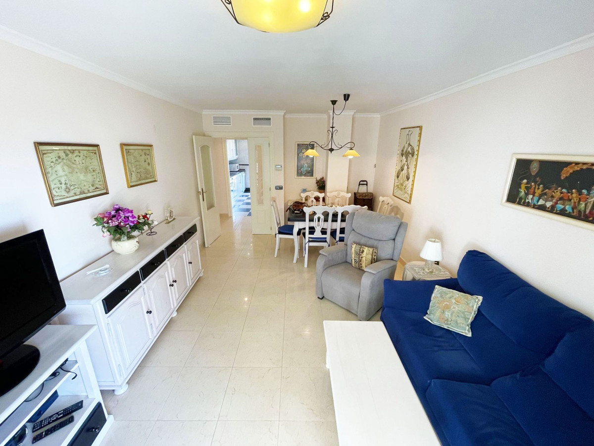 Se vende Apartamento Planta Media de 3 dormitorios en Costa Blanca, Alicante, España