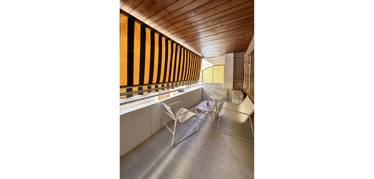 Se vende Apartamento Planta Media de 2 dormitorios en Costa Blanca, Alicante, España