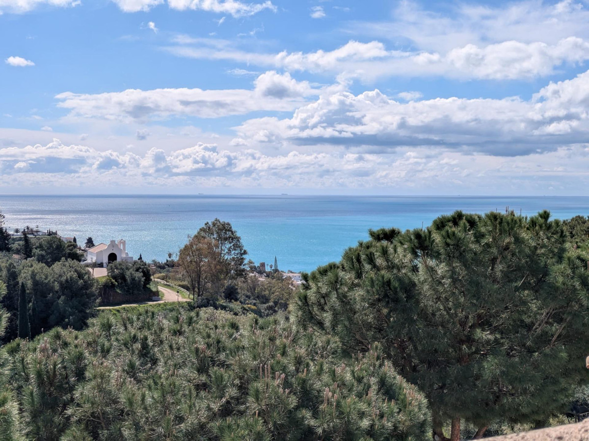 Se vende Villa - Chalet de 4 dormitorios en Costa Del Sol, Málaga, España