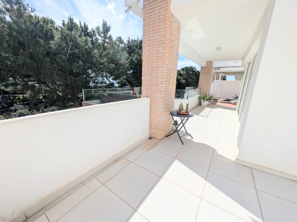 Se vende Villa - Chalet de 4 dormitorios en Costa Del Sol, Málaga, España