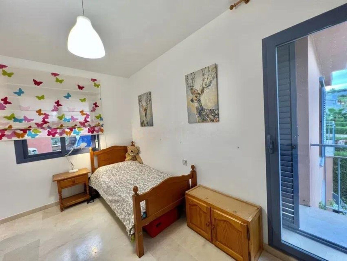 5 Bed Townhouse for sale in Nueva Andalucía Costa Del Sol, Málaga, Spain