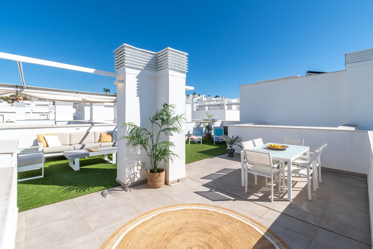 3 Bed Apartment for sale in Torrequebrada Costa Del Sol, Málaga, Spain