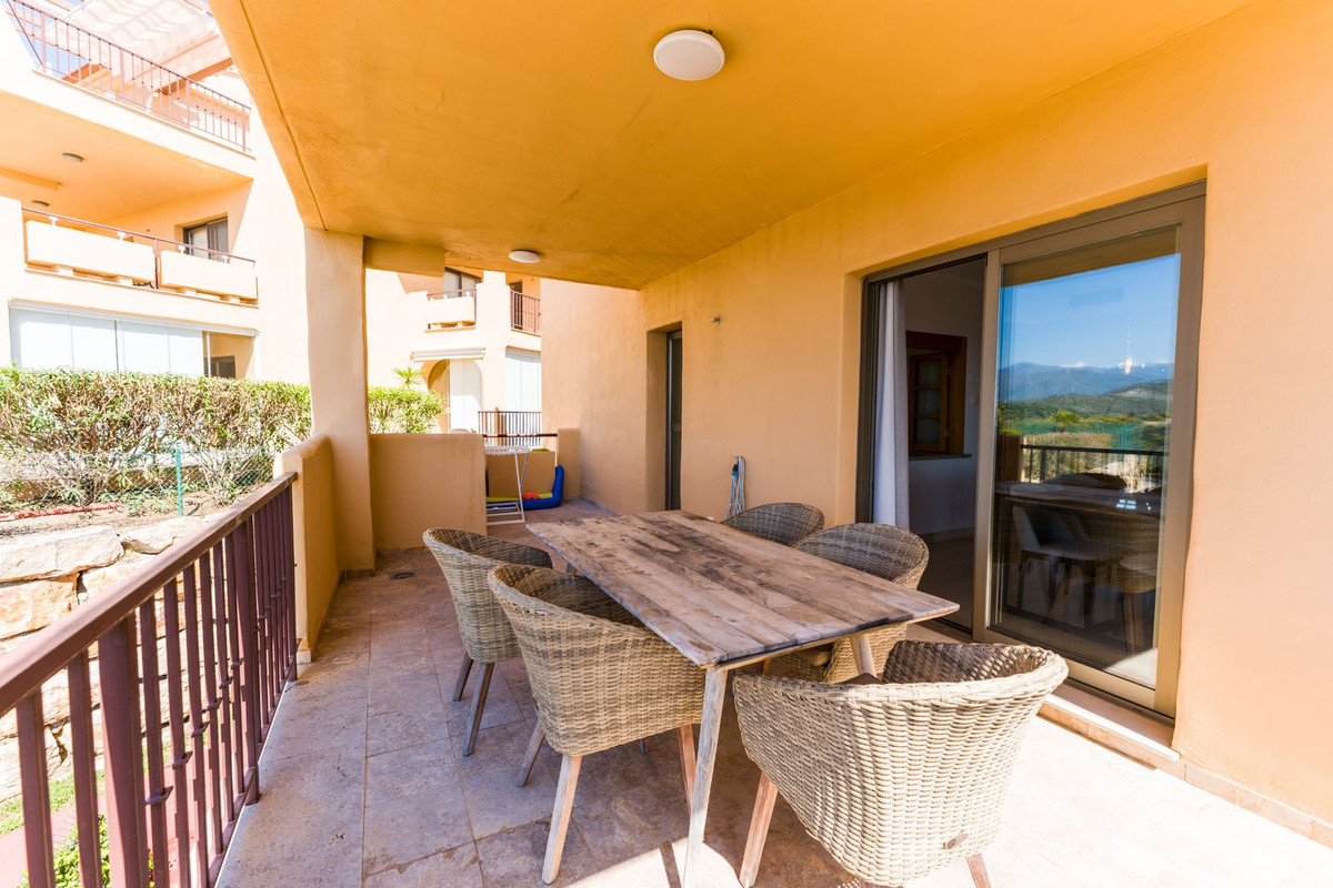 2 Bed Apartment for sale in Atalaya Costa Del Sol, Málaga, Spain