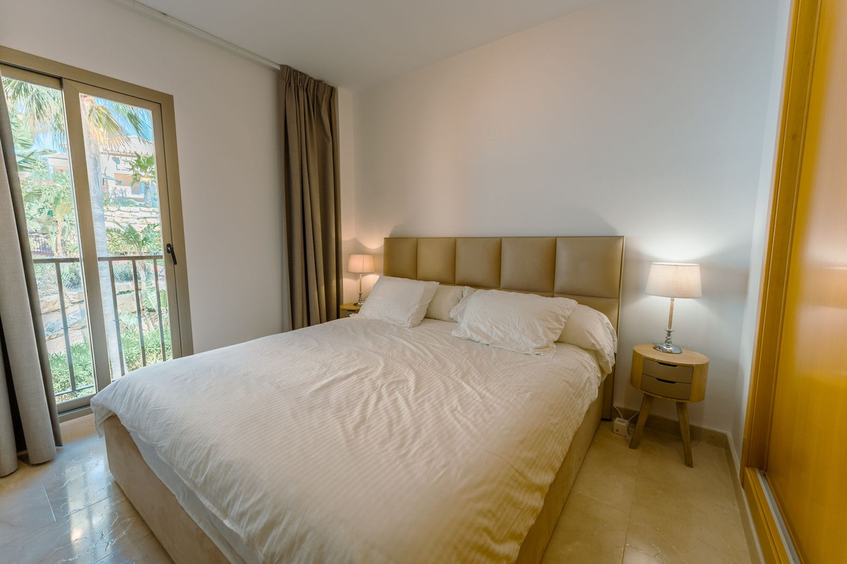 2 Bed Apartment for sale in Atalaya Costa Del Sol, Málaga, Spain