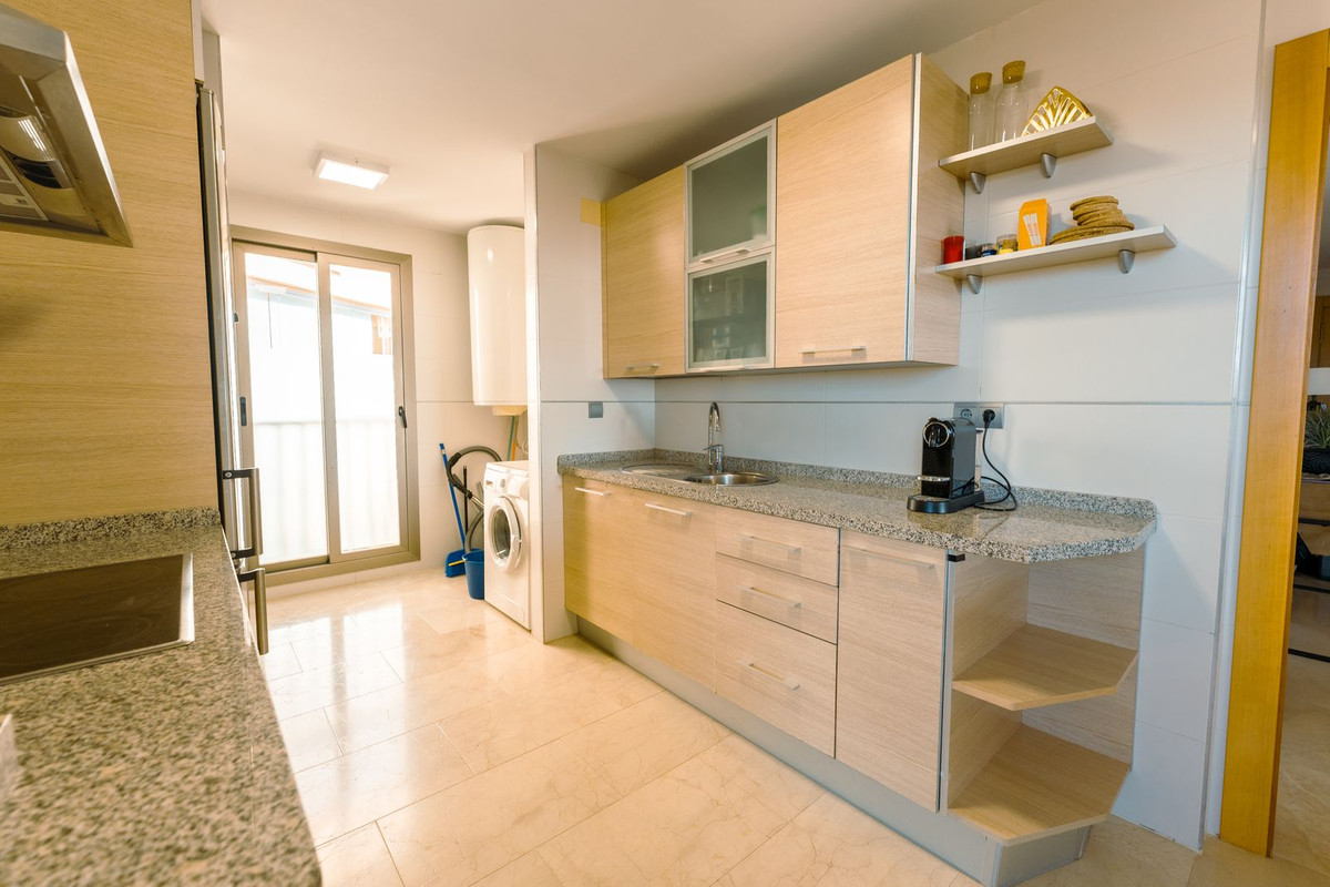 2 Bed Apartment for sale in Atalaya Costa Del Sol, Málaga, Spain