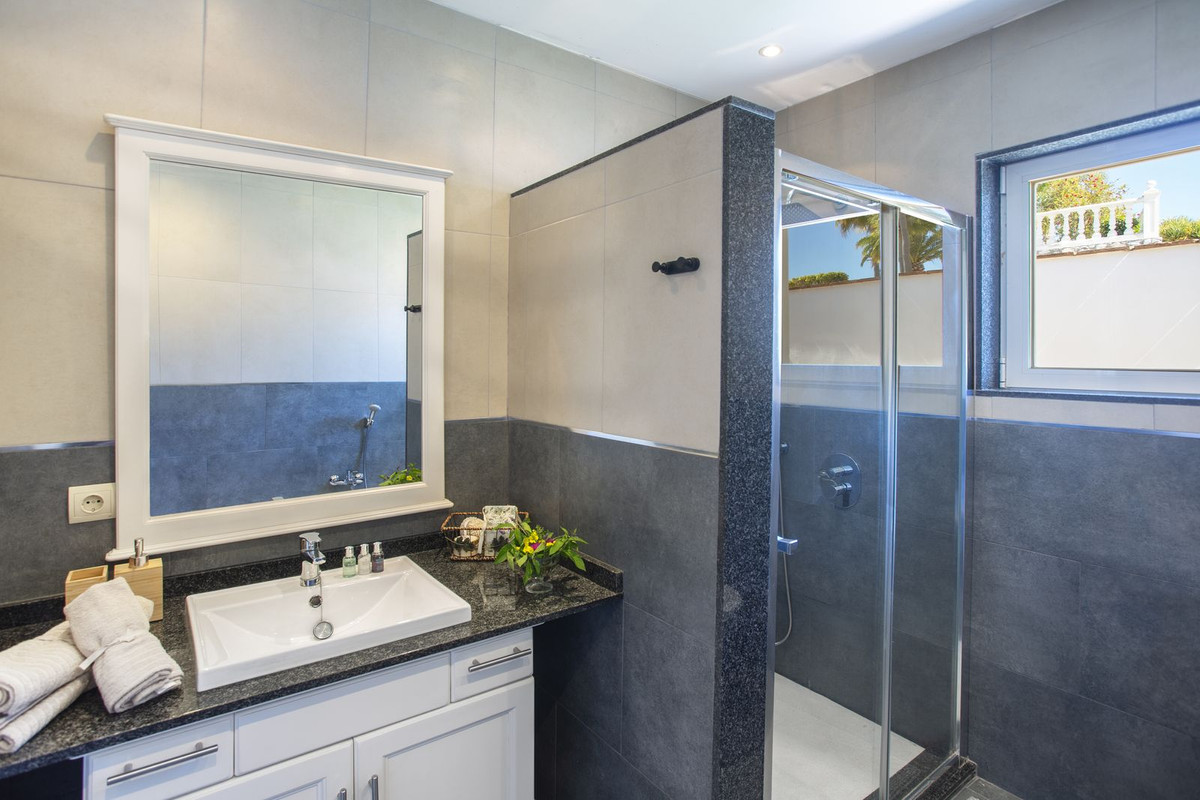 3 Bed Townhouse for sale in Riviera Del Sol Costa Del Sol, Málaga, Spain