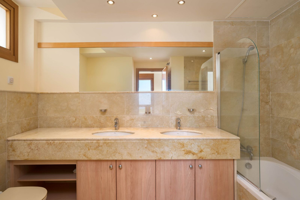 3 Bed Apartment for sale in Altos De Los Monteros Costa Del Sol, Málaga, Spain