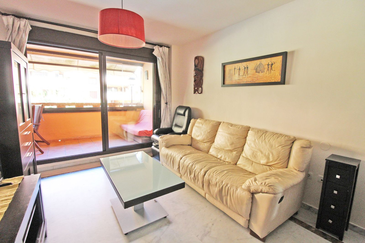 Se vende Apartamento Planta Media de 1 dormitorios en Costa Del Sol, Málaga, España