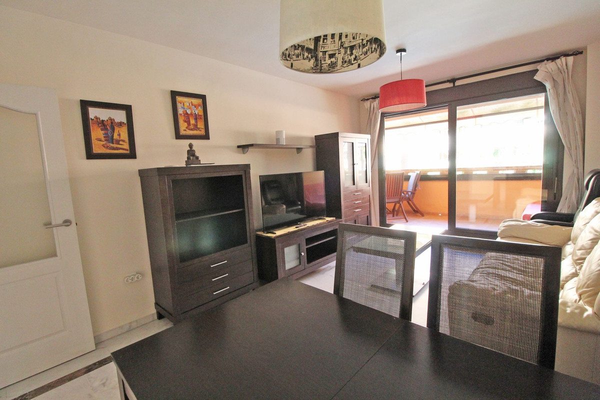 Se vende Apartamento Planta Media de 1 dormitorios en Costa Del Sol, Málaga, España