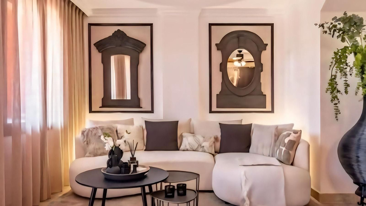 3 Bed Apartment for sale in Estepona Costa Del Sol, Málaga, Spain
