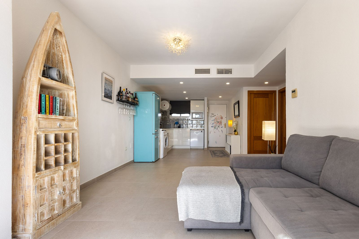 2 Bed Apartment for sale in La Carihuela Costa Del Sol, Málaga, Spain