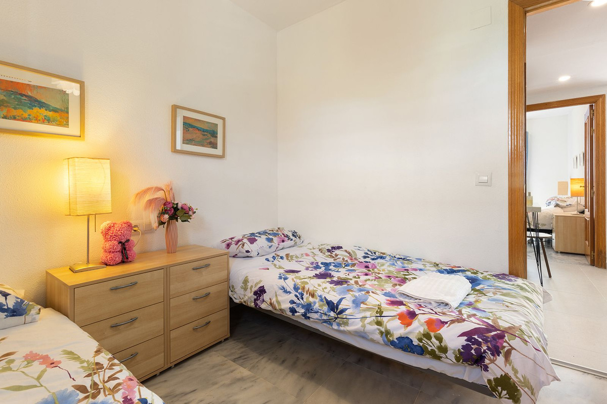 2 Bed Apartment for sale in La Carihuela Costa Del Sol, Málaga, Spain