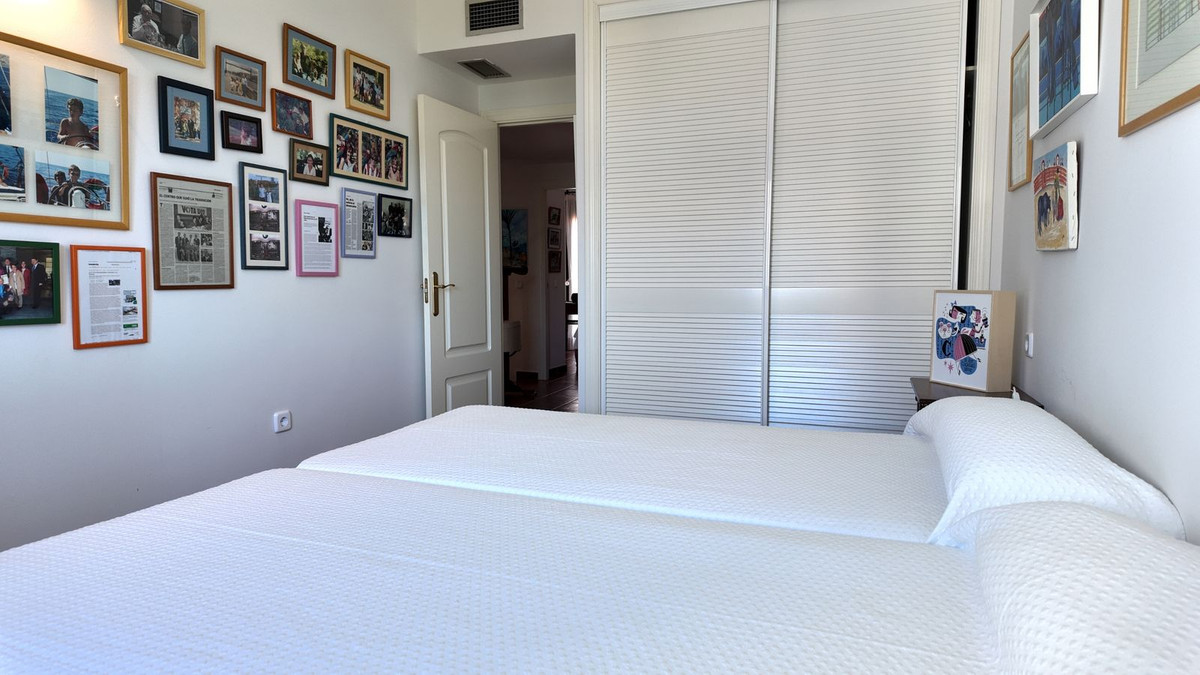 5 Bed Townhouse for sale in San Pedro De Alcántara Costa Del Sol, Málaga, Spain