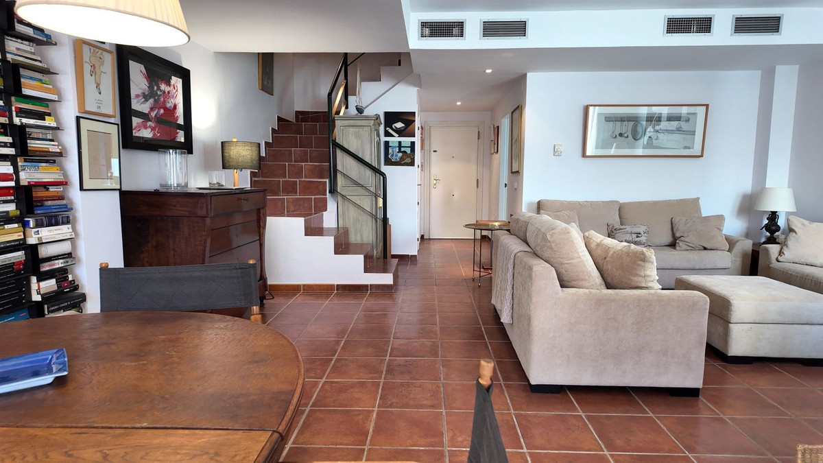 5 Bed Townhouse for sale in San Pedro De Alcántara Costa Del Sol, Málaga, Spain