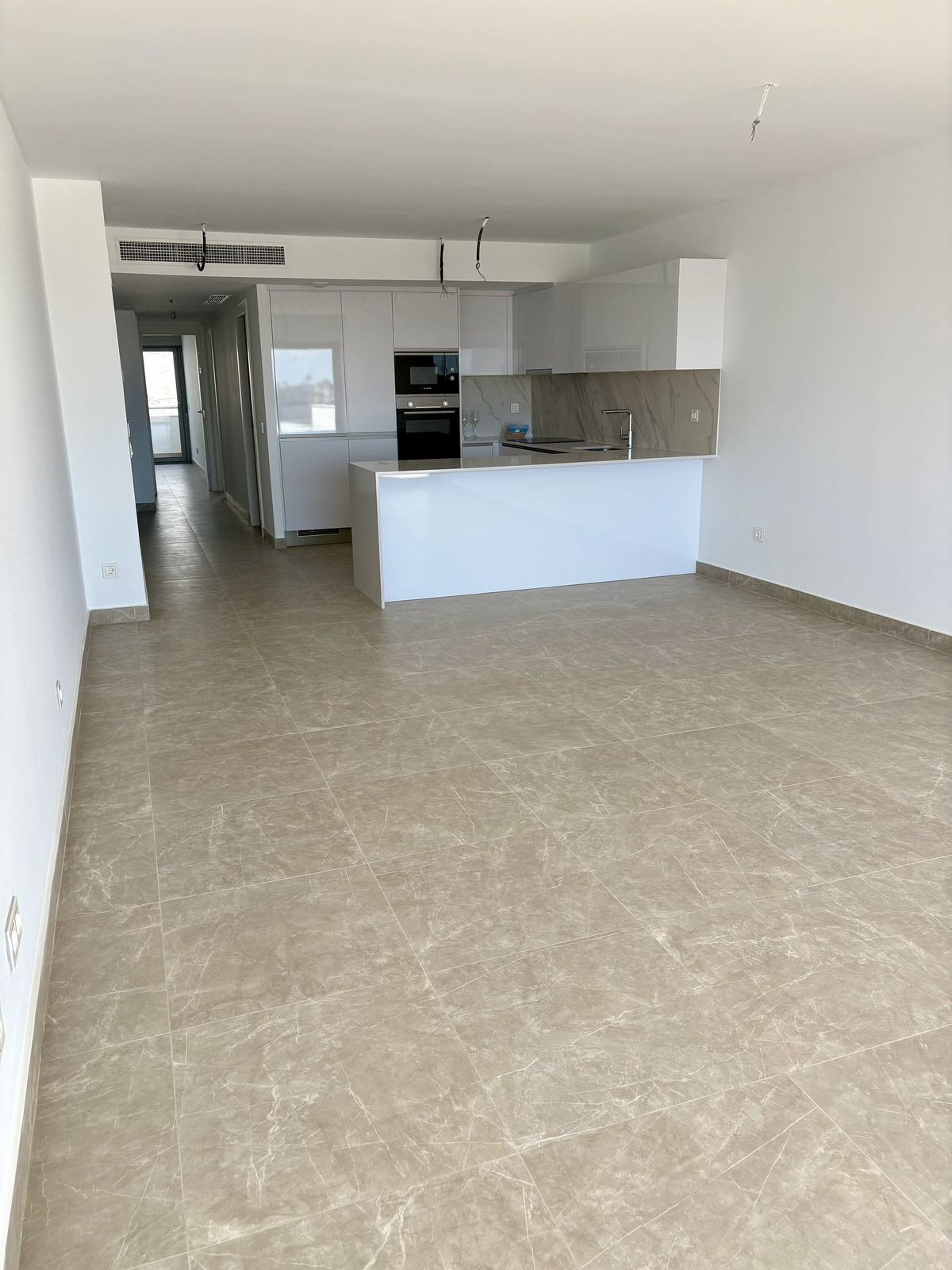 2 Bed Apartment for sale in Estepona Costa Del Sol, Málaga, Spain